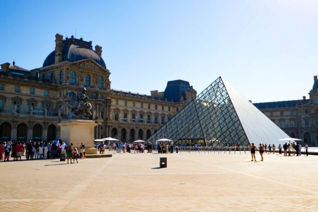 ルーブル美術館（Musée du Louvre）