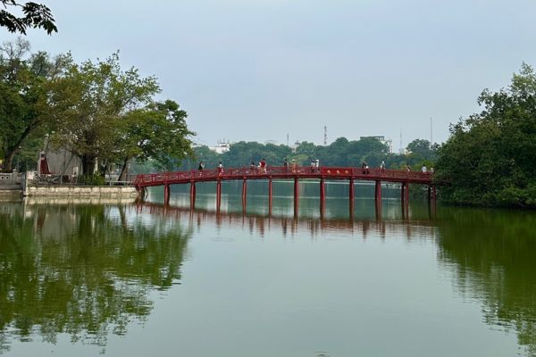 ขึ้นเขาลงห้วยที่เวียดนามชมธรรมชาติวิวสุดอลังการ